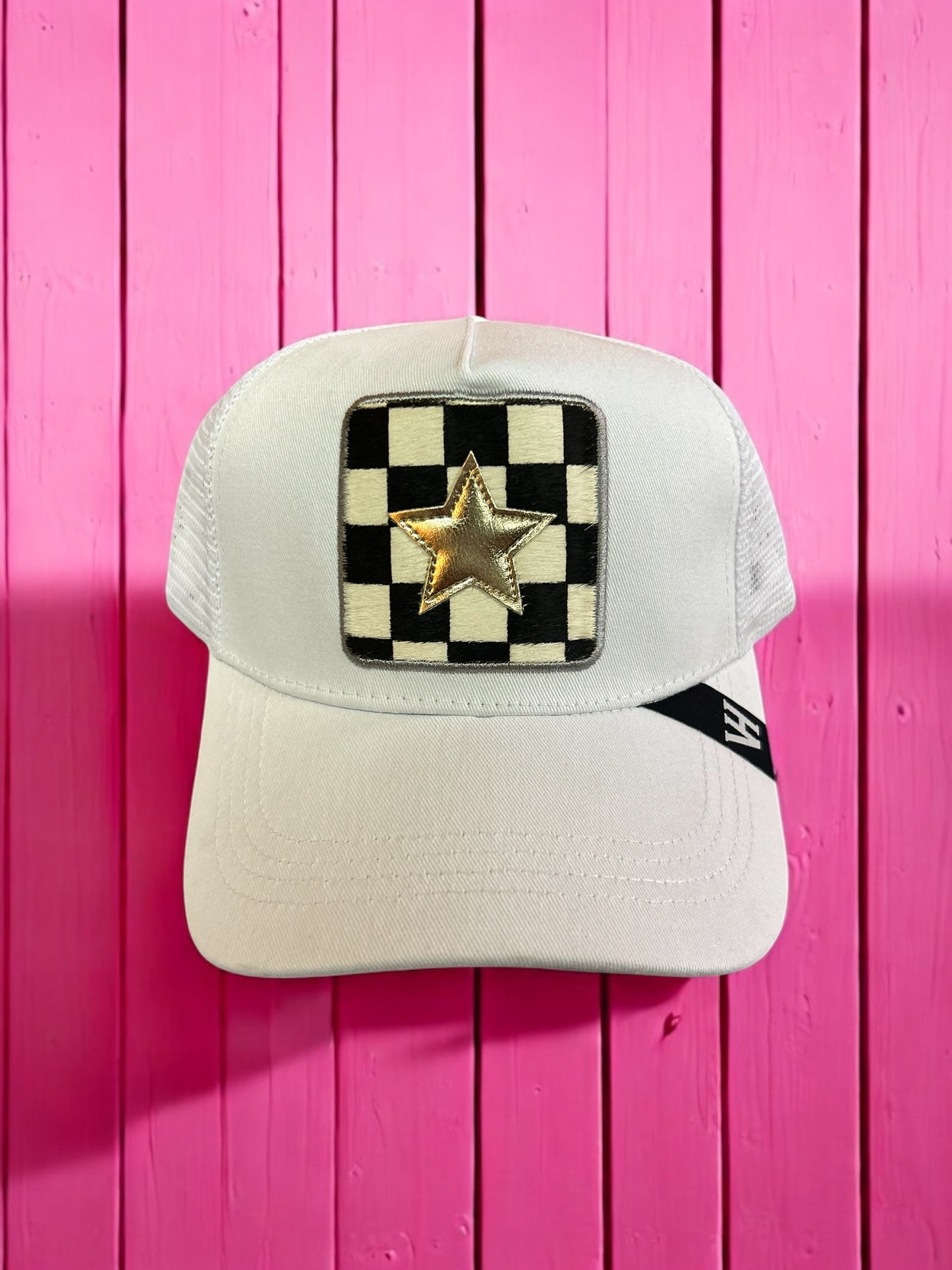 Vintage Havana Star/Checkered Trucker Hat